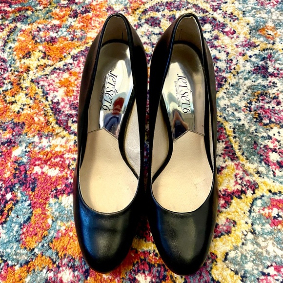 Michael Kors Sabrina Platform leather almond toe pumps -black size 8&1/2 - Picture 4 of 12